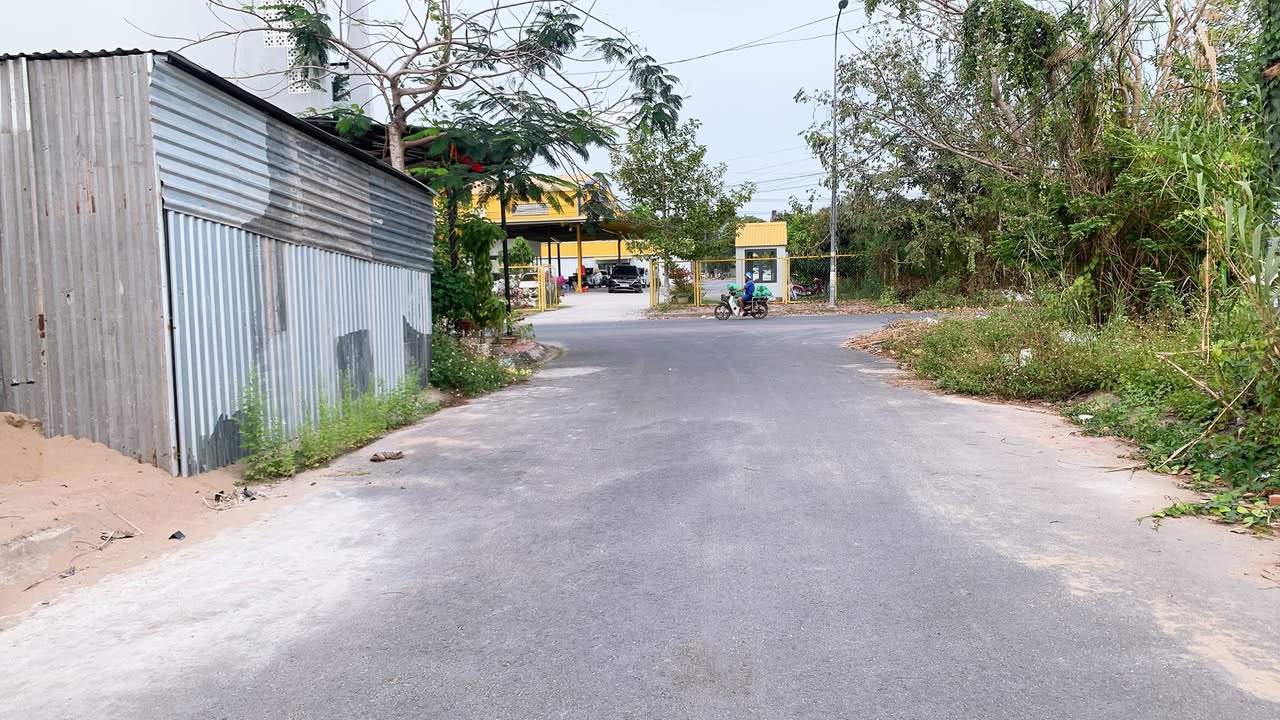 Bán Đất Nền KDC Phú An, Cần Thơ - 100m², Hướng Đông Nam, Giá 2.35 Tỷ