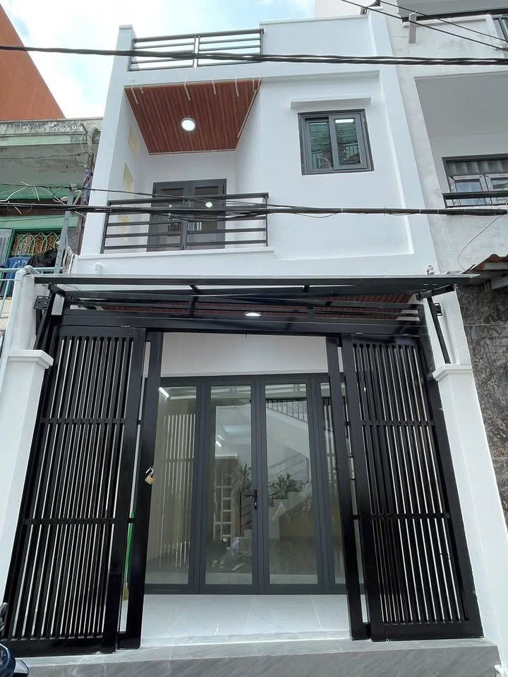 Nhà riêng Quận Tân Phú 60m² giá 7 tỷ - Ô tô vào tận nhà!