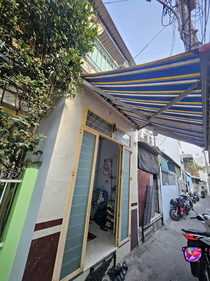 Nhà 2.8x7.7m Giá 1.19 Tỷ, Hẻm 33 Quang Trung, Cần Thơ - Sổ Hồng Thổ Cư