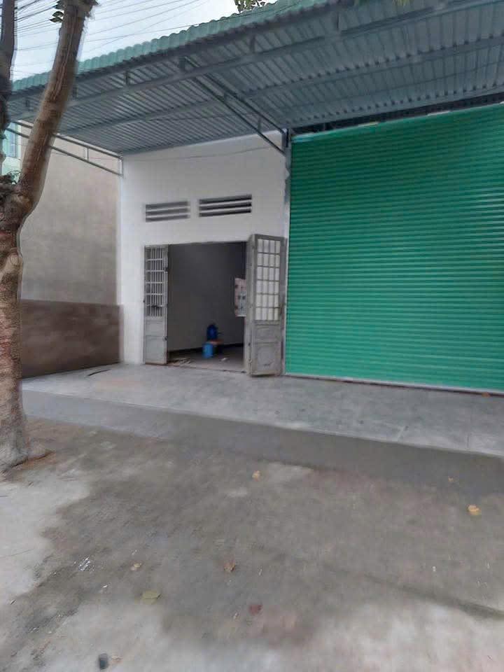 Kho Phú Tân Thủ Dầu Một 150m² - Container thoải mái, hoạt động ngay!