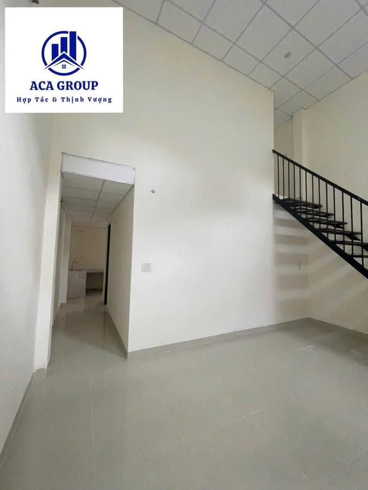 Nhà 2 tầng Kiệt Nguyễn Khuyến Huế 10 triệu/tháng - Sẵn sàng ở ngay!