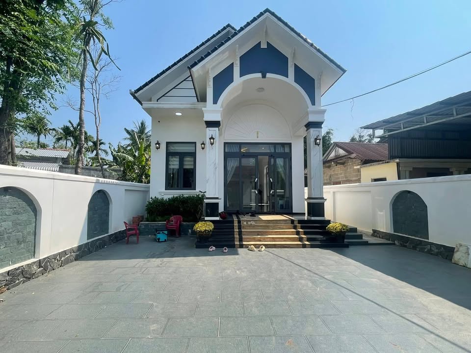 Nhà riêng Thôn Đông An, Phú Lộc 350m² giá 3.2 tỷ - Sẵn sàng ở ngay!