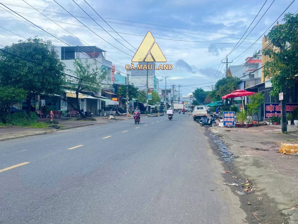 Nhà Mặt Tiền Lê Hồng Phong, Cà Mau - 400m² Thổ Cư, Kinh Doanh Đa Ngành