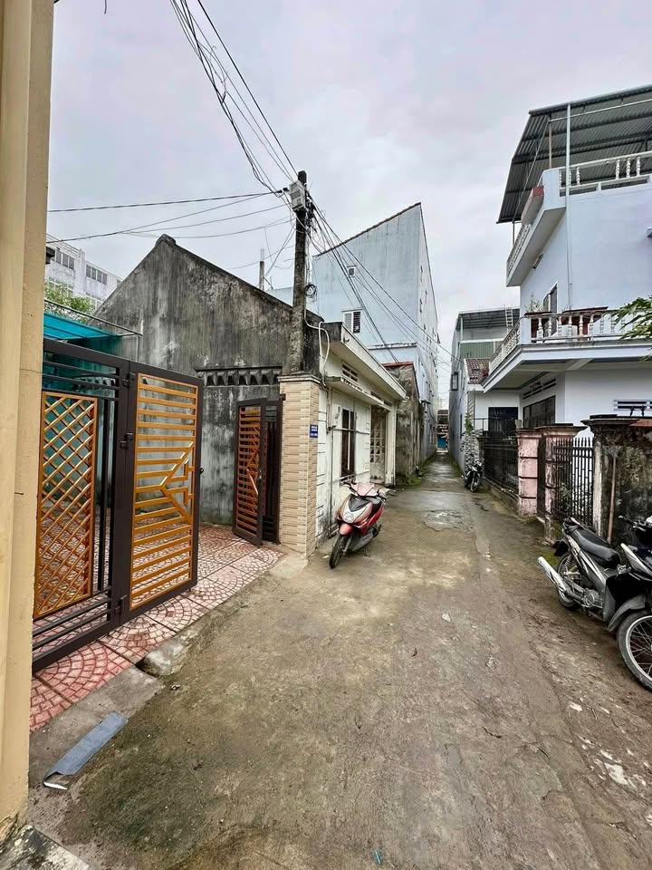 Đất Nền Hẻm Hùng Vương, Quảng Ngãi - 52m² Giá 8xx Triệu, Sổ Đỏ Sẵn Sàng