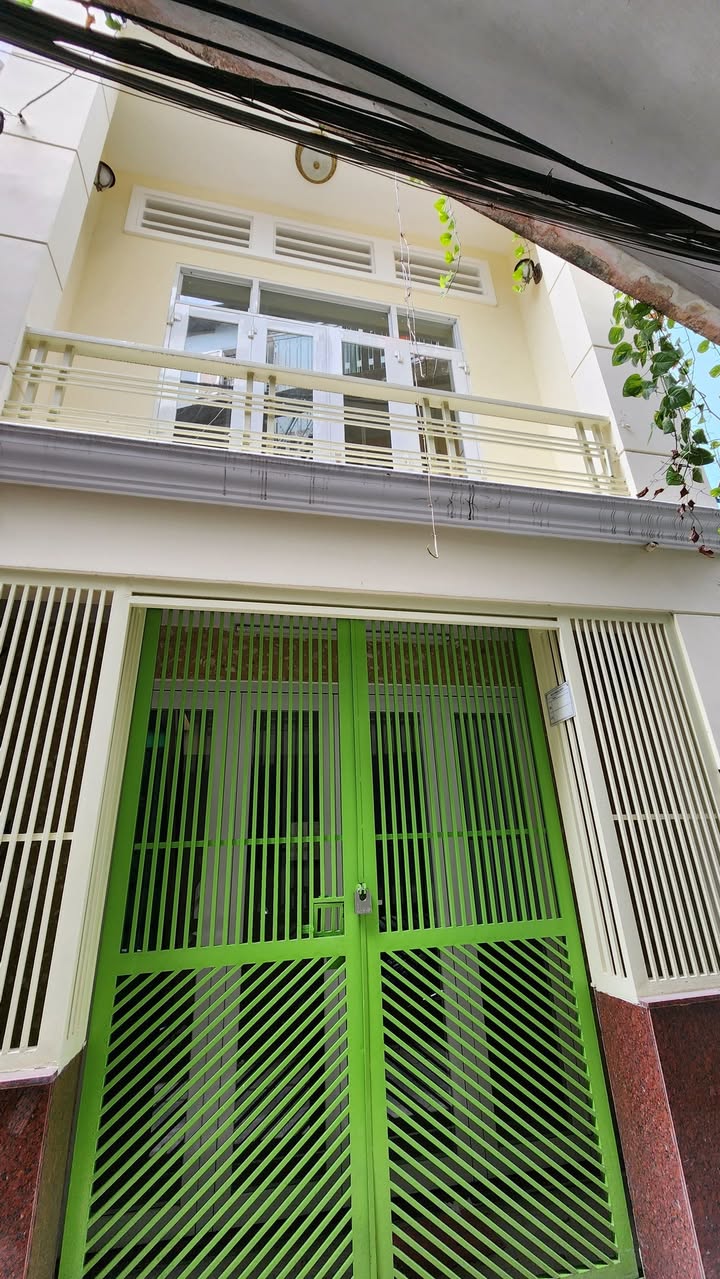 Nhà Riêng Hẻm CMT8 Q10 29m² chỉ 11 Triệu/Tháng - Giá Tốt Hiếm Có!