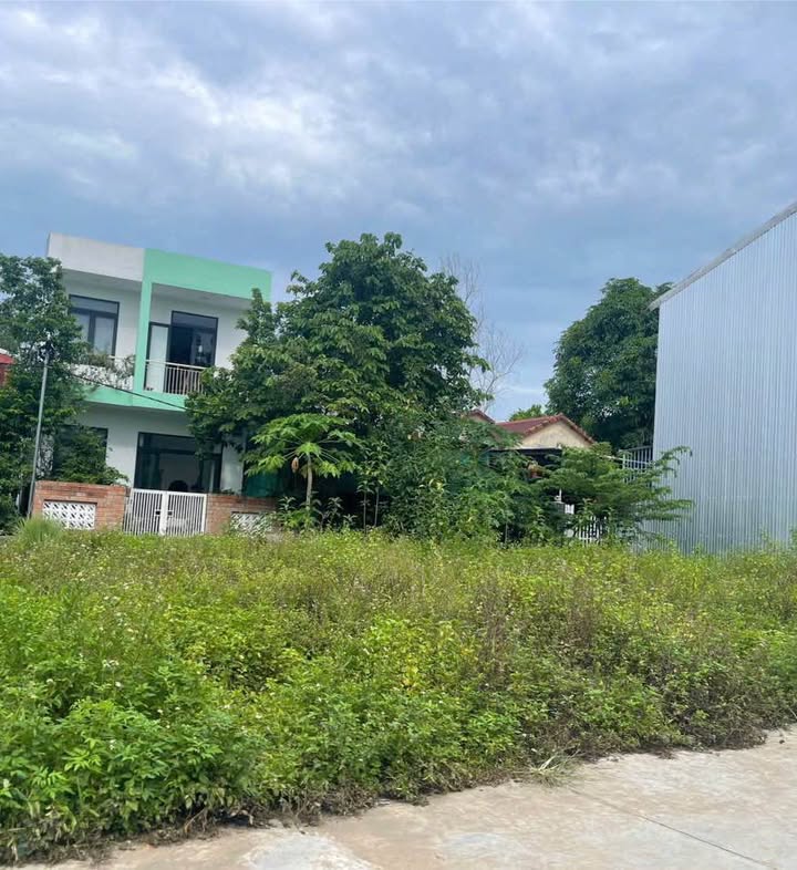 Đất nền Kiệt 108 Lê Ngô Cát, Huế 100m² – Sổ đỏ, đường ô tô 5m!