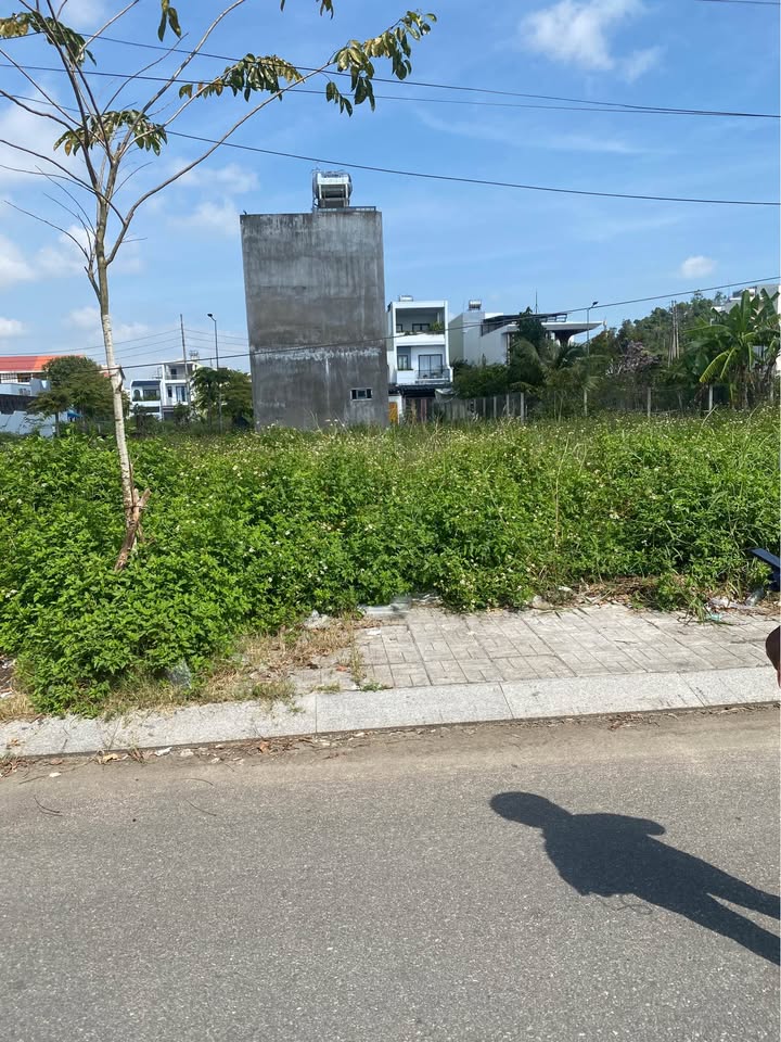 Đất Nền Võ Thị Đệ, Quảng Ngãi - 105m² Hướng Nam, Giá 2 Tỷ