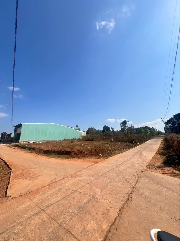 Đất nền góc 2 mặt tiền đường Trường Sơn, Pleiku - 383m² giá chỉ 9 tỷ