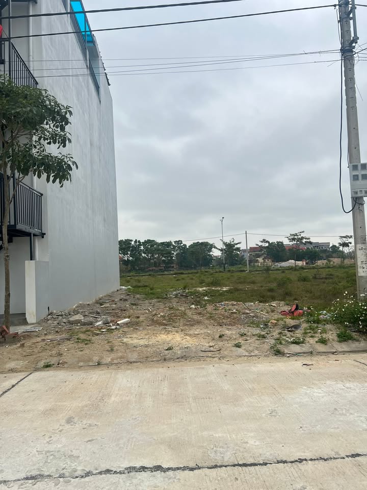 Đất nền Lệ Thủy, Quảng Bình 150m² - Sổ đỏ, Hạ tầng hoàn thiện