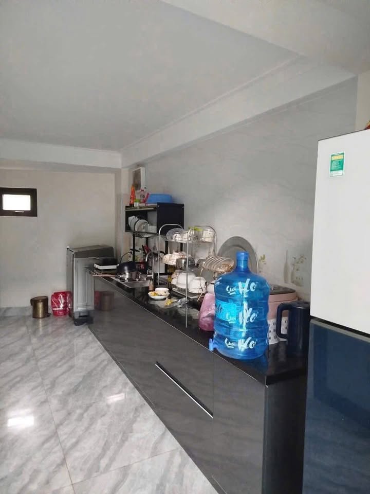 Nhà riêng Hà Lầm 61m² giá 2.4 tỷ - Chính chủ bán, vị trí đắc địa!