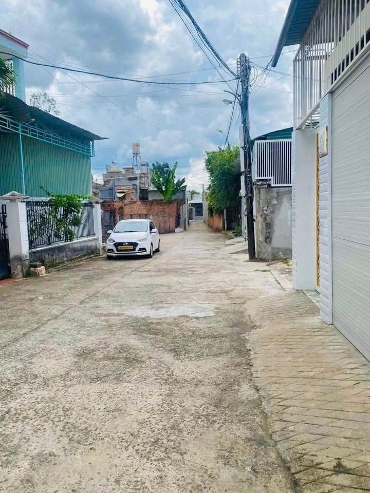 Nhà riêng Hẻm Yết Kiêu Kon Tum 231m² giá 1 tỷ - Chính chủ bán