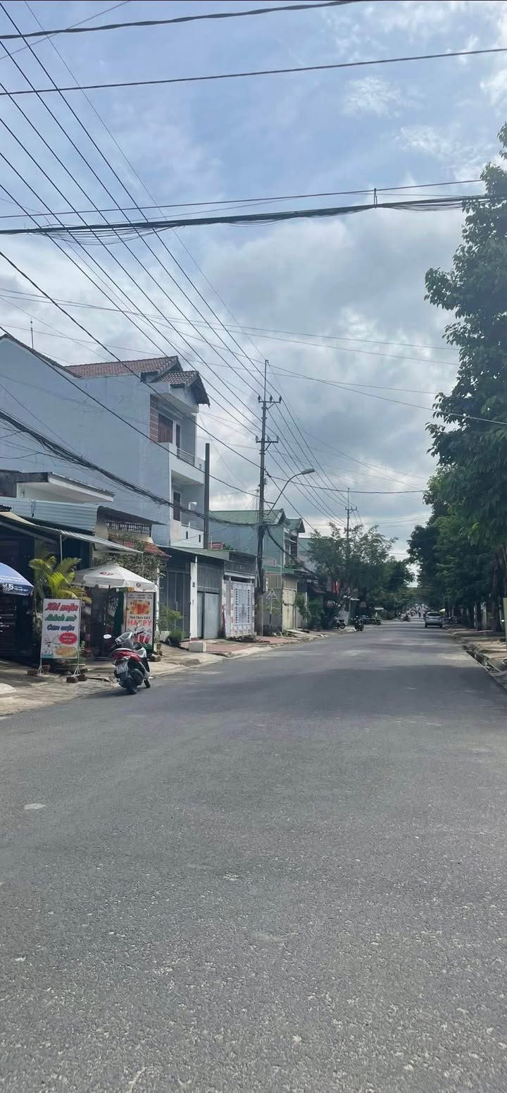 Đất nền Nguyễn Sinh Sắc Kon Tum 175m² 2 tỷ - Sổ đỏ chính chủ