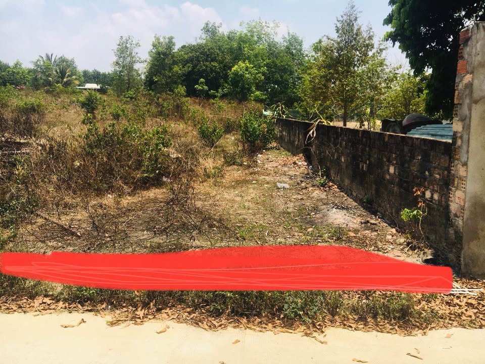 Đất Vàng Xã Đak Blà, Kon Tum - 300m² Hướng Tây Nam, Giá 3xx Triệu