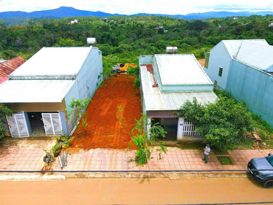 Đất Nền Măng Đen - 182m² Thổ Cư, Mặt Tiền Võ Thị Sáu, Giá 5.5 Tỷ