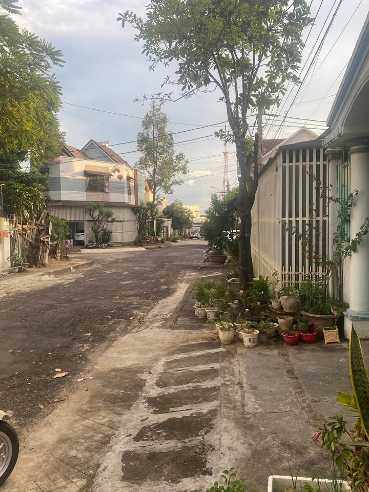 Nhà đường Nguyễn Trung Trực Kon Tum 150m² giá 1 tỷ - Giá tốt hiếm có!