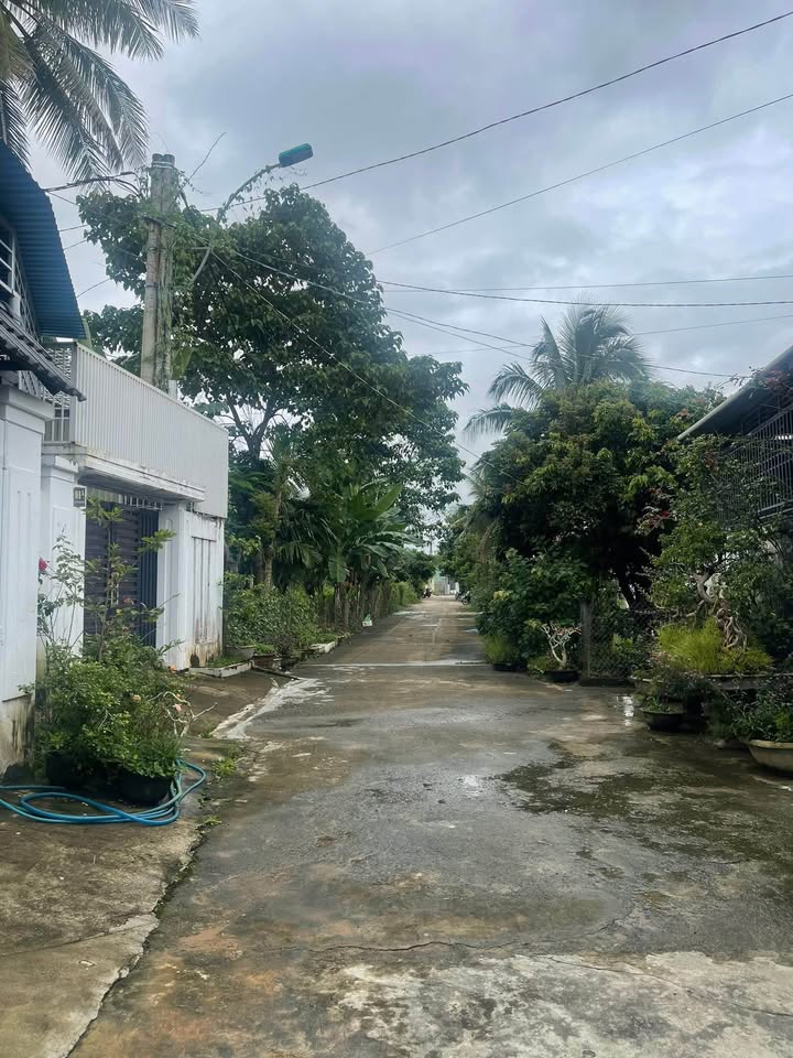 Đất nền 2 lô liền kề Nguyễn Khuyến, Kon Tum - 250m² Sổ hồng