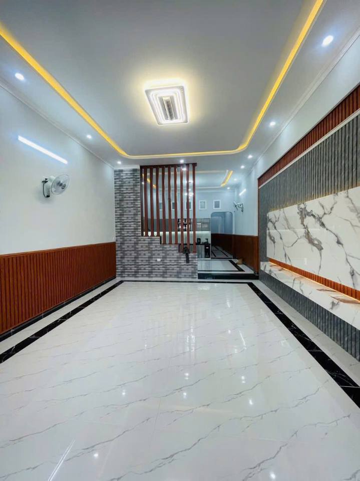 Nhà Mặt Tiền Thi Sách Kon Tum - 146m² Kinh Doanh Sẵn Sàng