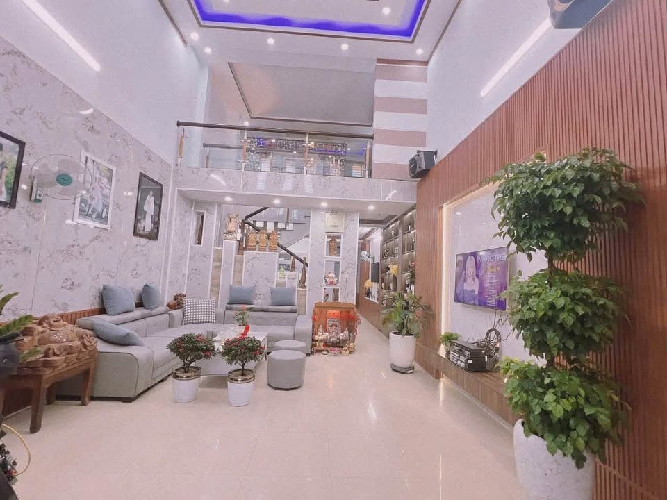 Nhà riêng P. Thắng Lợi, TP. Kon Tum 105m² - Sẵn sàng ở ngay!