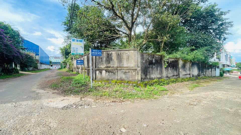 Bán Đất Hẻm 11 Lương Ngọc Quyến Pleiku - 150m² Sổ Đỏ - Giá 1.55 Tỷ