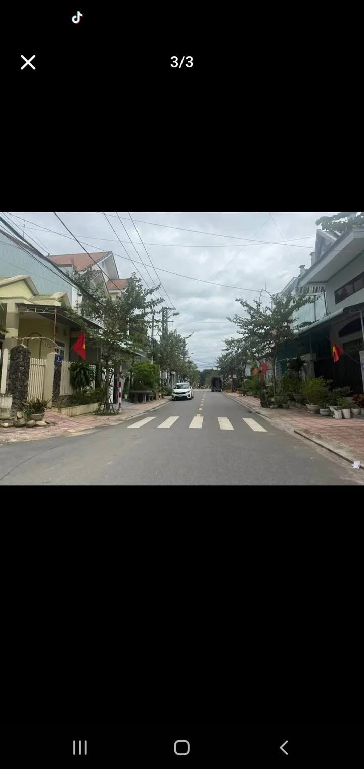 Nhà Mặt Tiền Sư Vạn Hạnh, Kon Tum - 100m² - Sổ Đỏ, Giá 2 Tỷ