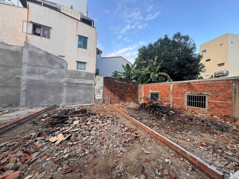 Đất Nền Kiệt 2m5 Núi Thành, Hải Châu - 50m² Sổ Đỏ Sẵn Sàng