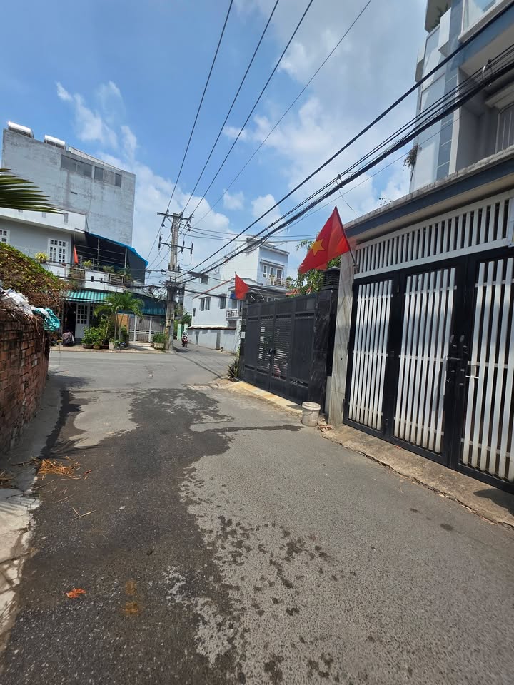 Cho thuê nhà Phường Cát Lái, TP. Thủ Đức - 5 Triệu/tháng, Xe hơi tới nhà