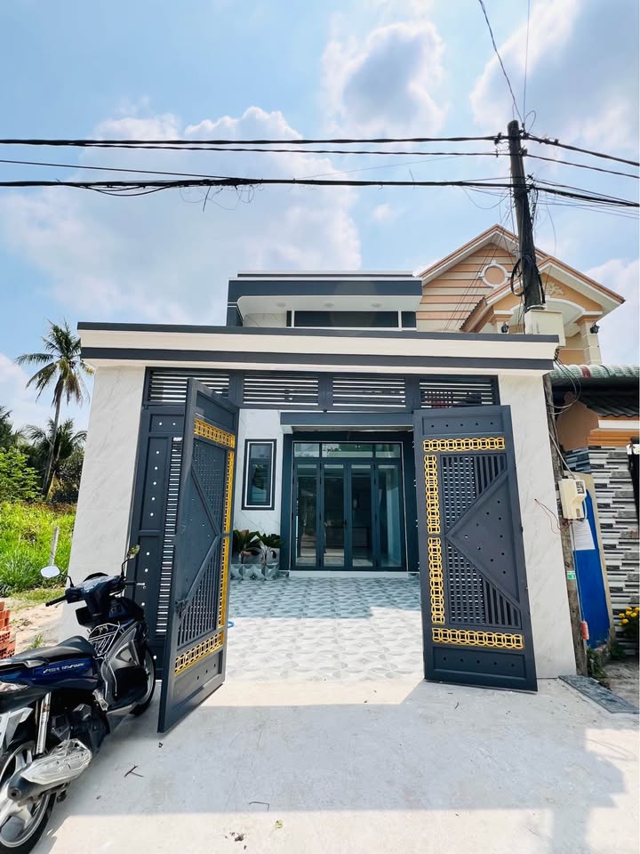 Nhà Phước Vĩnh An Củ Chi 105m² giá 3.45 tỷ - Ô tô vào tận nhà!