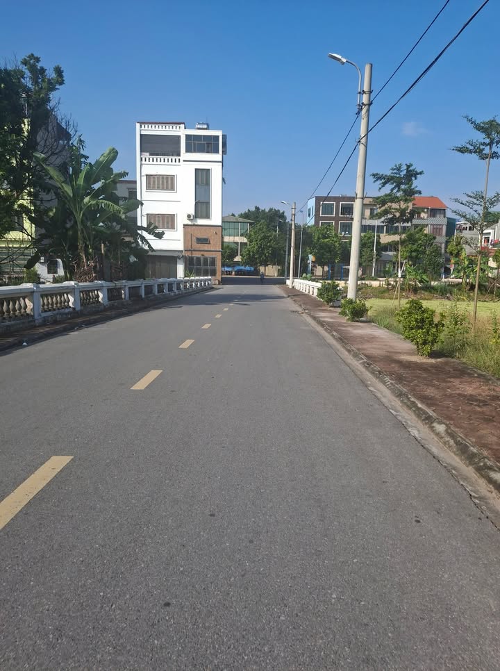 Đất Đặng Xá Gia Lâm 42m² - Sổ Đỏ Sẵn Sàng, Gần Vin Ocean Park