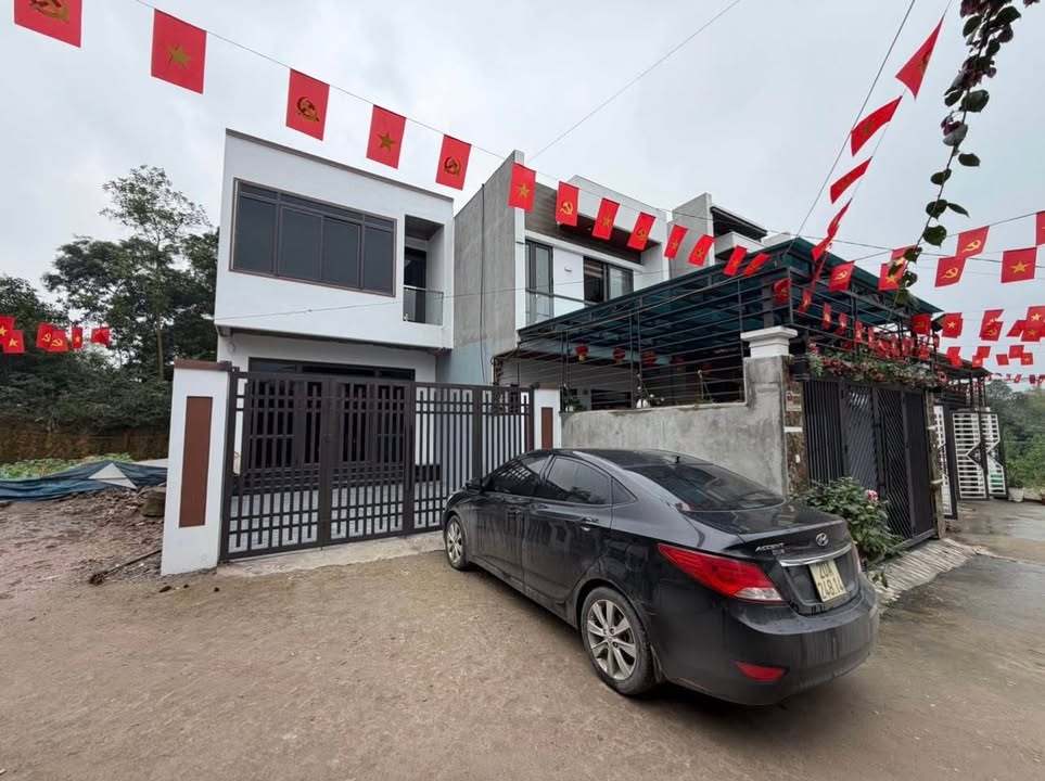 Bán nhà Quan Triều Thái Nguyên 110m² giá 1.9 tỷ - Ô tô vào tận nhà!