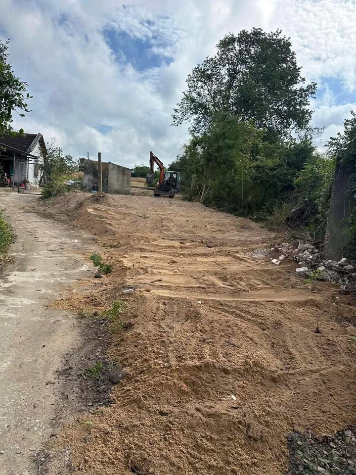 Đất nền Hòa Hiệp Cư Kuin 100m² giá 300 triệu - Sổ đỏ chính chủ