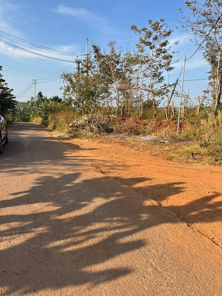 Đất nền Cư Êbur Buôn Ma Thuột 500m² 890 triệu - Sổ đỏ chính chủ