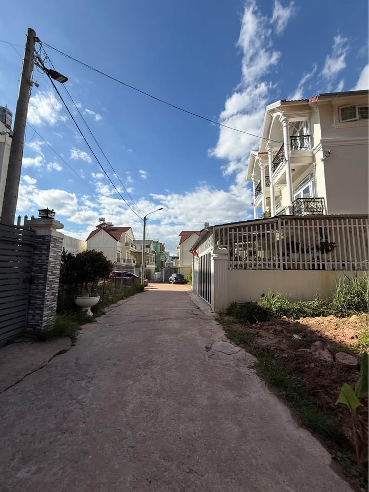 Đất nền Phan Chu Trinh Đà Lạt 300m² 12.5 tỷ - Sổ đỏ chính chủ