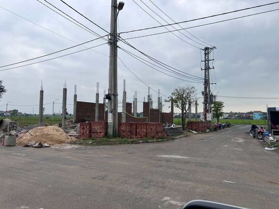 Bán Gấp Liền Kề VIP A13 Mỹ Hoà, Quảng Bình - 160m² Sổ Đỏ