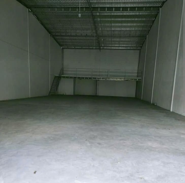 Cho thuê kho xưởng 220m² tại An Thạnh, Thủ Dầu Một - Xe tải 5 tấn vào tận nơi