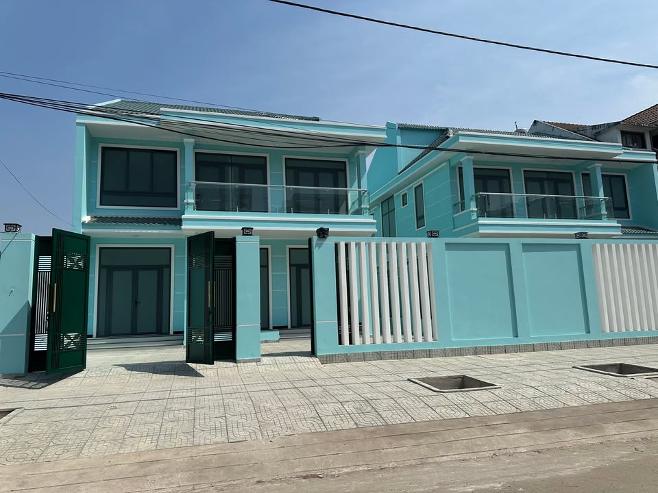 Cho Thuê Phòng Trọ Full Nội Thất, Mặt Tiền Q8 - Sẵn Sàng Ở Ngay!