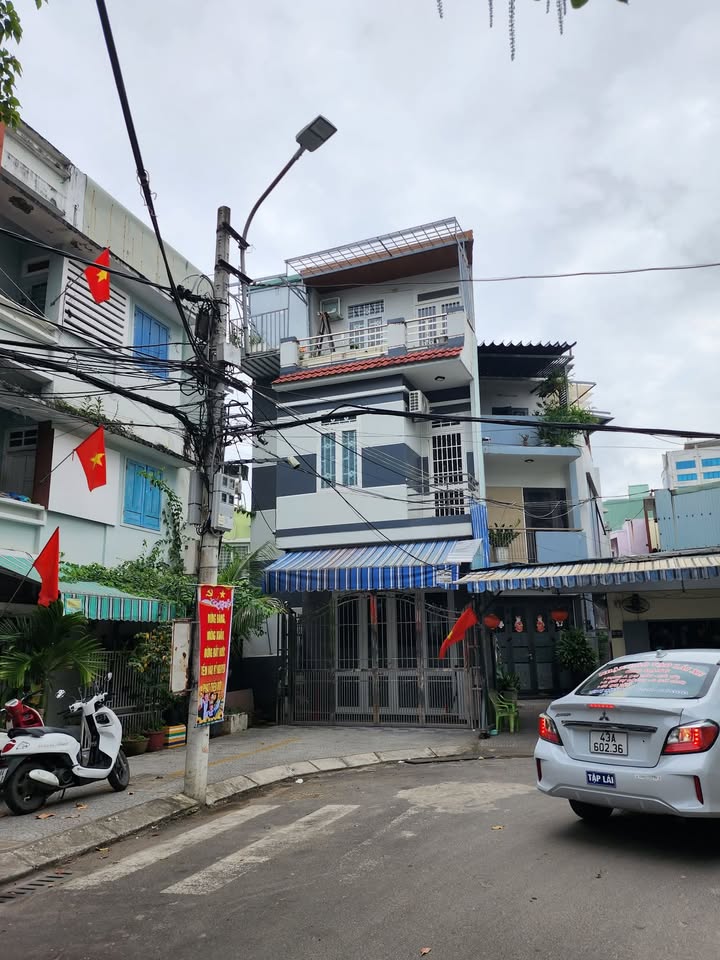 Nhà Phố Mặt Tiền Châu Thượng Văn, Đà Nẵng - 65m², 3 Tầng, Giá 6.8 Tỷ