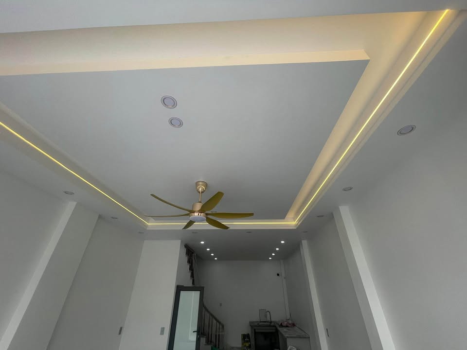 Nhà 3PN Ngô Thì Nhậm, TP Thái Bình - 1.99 Tỷ, Sẵn Sàng Vào Ở Ngay!