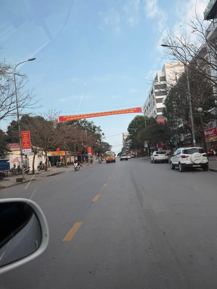 Mặt bằng kinh doanh 80m² đường Lê Lợi, Sầm Sơn - Gần biển, lý tưởng đa ngành nghề