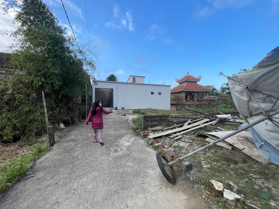 Đất Nền Tôn Thất Sơn, Huế 98m² Giá 1.6 Tỷ - Sổ Đỏ Rõ Ràng