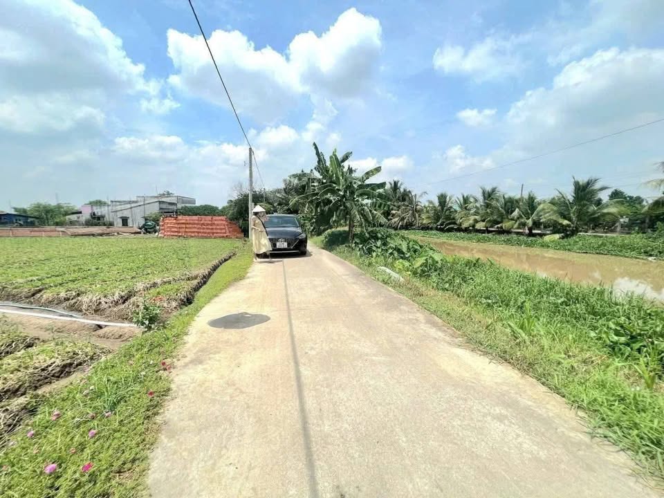 Đất Nền Gò Công Đông 211m² - Sổ Hồng Sẵn, Đường Ô Tô Tận Nơi!