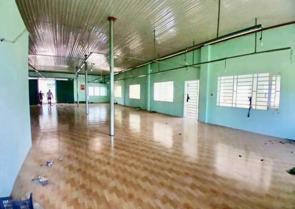 Cho thuê xưởng 600m² mặt tiền Nguyễn Thiện Thuật, Bảo Lộc - Giá 10 triệu/tháng