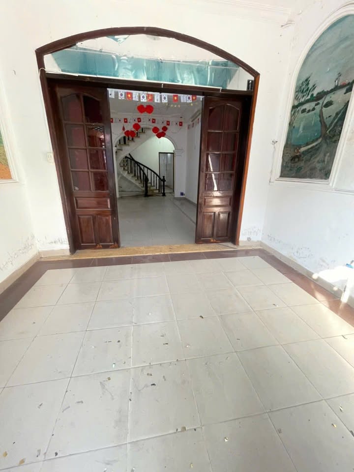 Nhà Cho Thuê Tô Hiệu Tân Phú 77m² - Ô tô vào tận nhà, kinh doanh ngay!