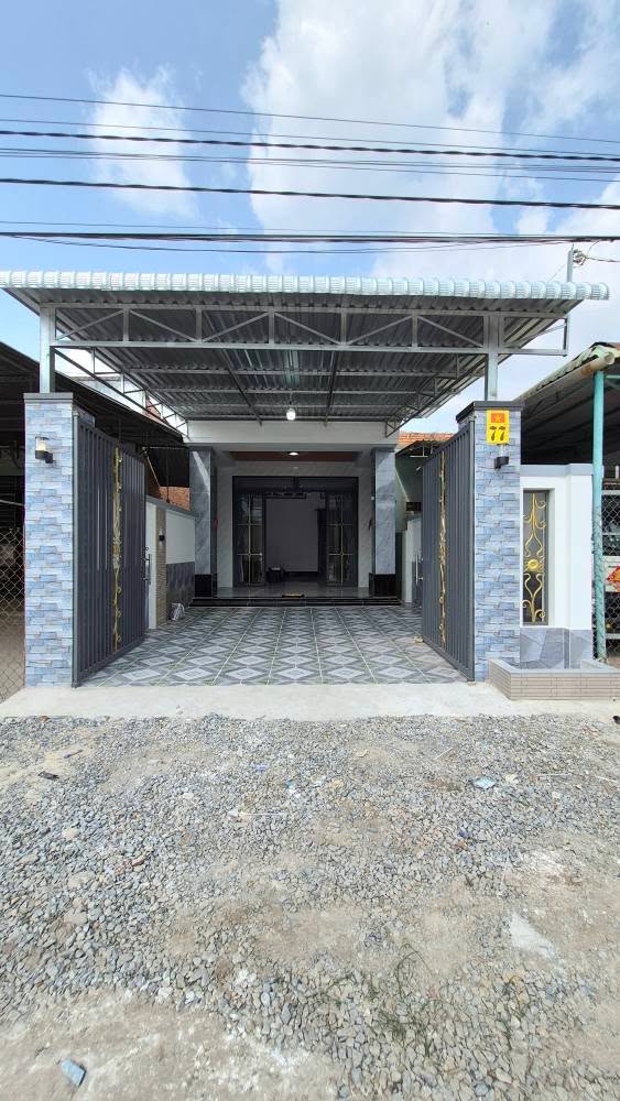 Nhà mới xây Phường Long Hoa, Tây Ninh - 140m², 3PN, Hướng TN - Giá 1.557 tỷ