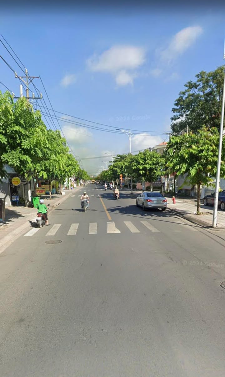 Nhà Phố CMT8 Thuận An 300m² - Mặt tiền kinh doanh siêu Hot!