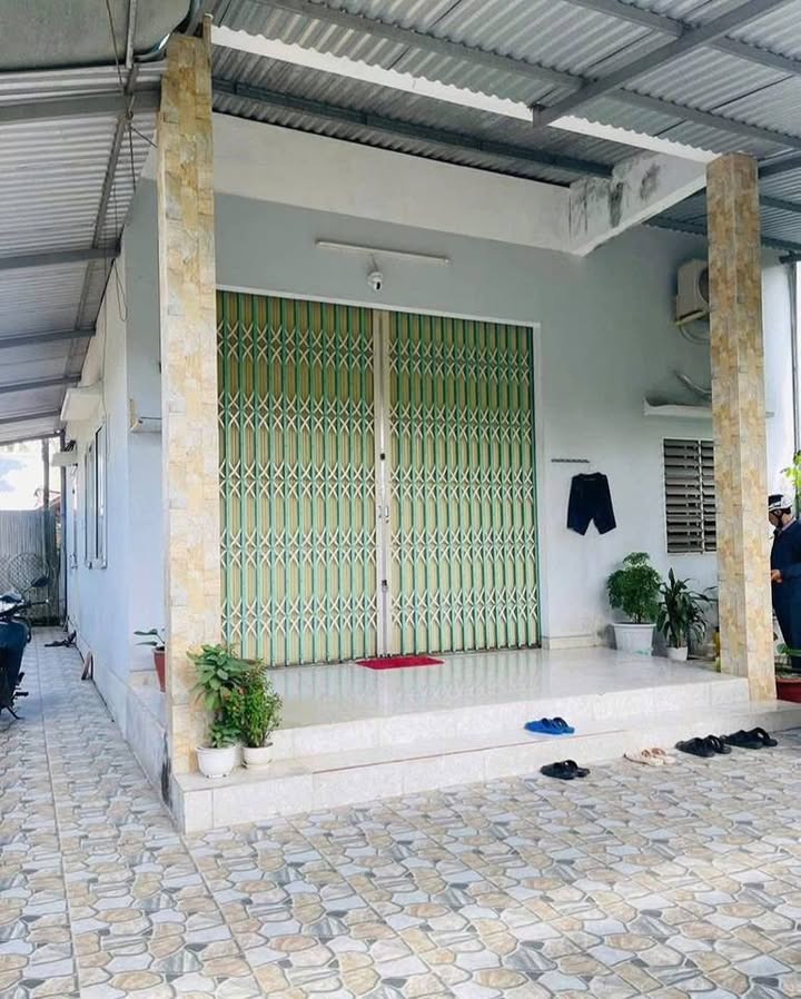 Bán Nhà Cấp 4 Xã Nghĩa Kỳ, Tư Nghĩa - 136m² Sổ Đỏ, Gần Sân Bay Nghĩa Kỳ