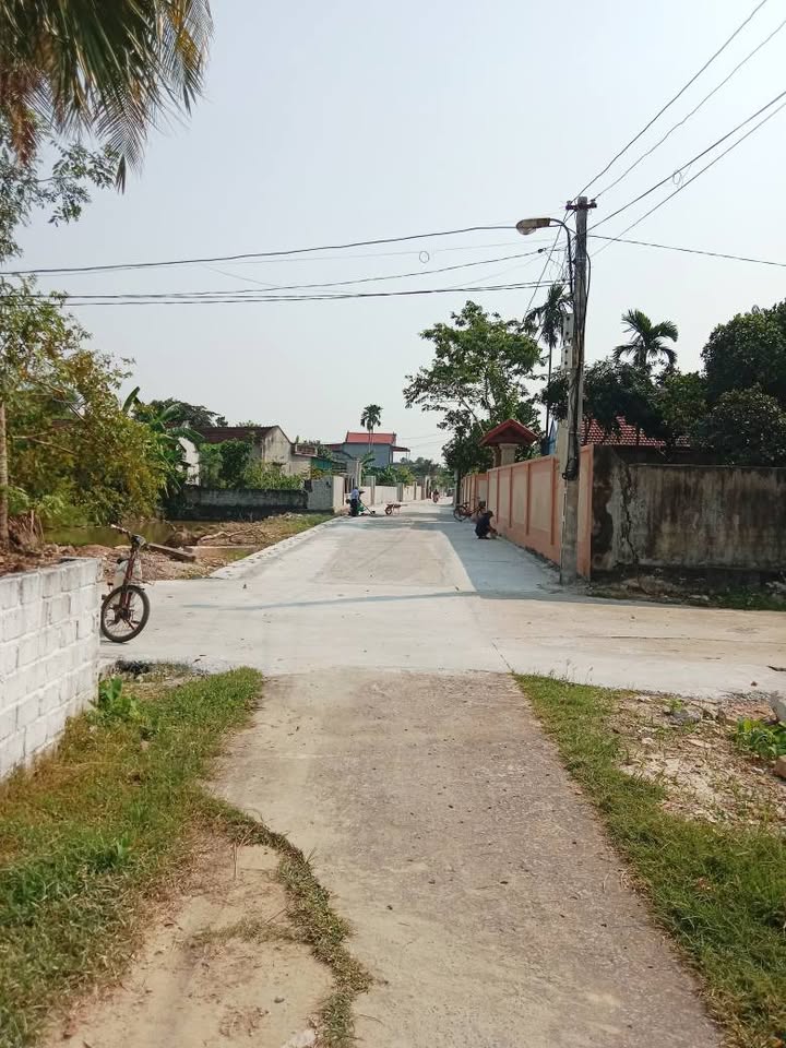 Đất nền Quảng Long 104m² giá 400 triệu - Sổ đỏ chính chủ!