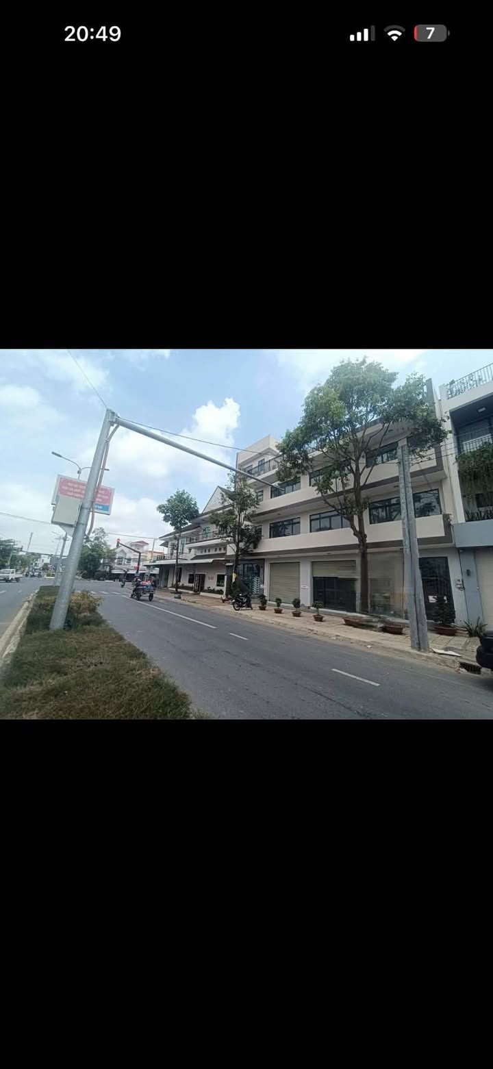 Cho thuê nhà mặt tiền Nguyễn Văn Linh, Sóc Trăng - Kinh doanh đắc lợi