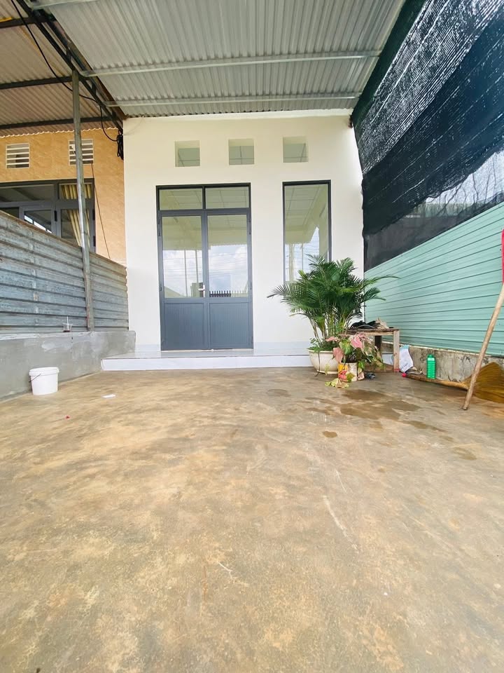 Nhà Tân Hoà Đắk Lắk - 128m² Thổ Cư, Mặt Tiền Đường Nhựa 2 Tỷ