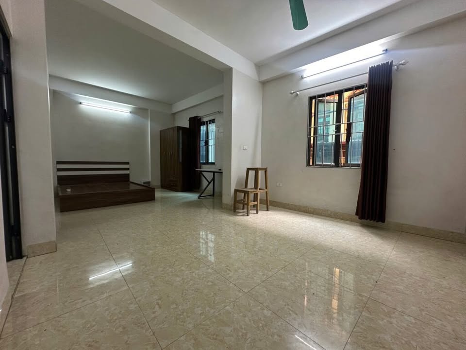 Cho thuê phòng Mỹ Đình 4.5 triệu - Rộng rãi, Bếp riêng, Ban công