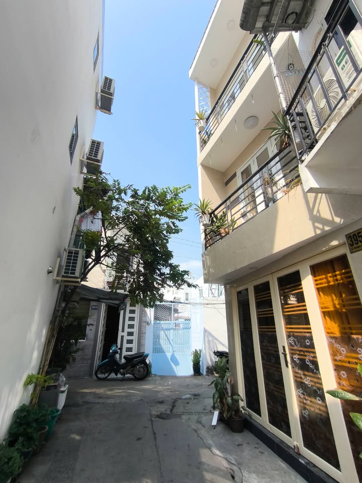 Nhà hẻm Lê Quang Định, Bình Thạnh 32m² giá 4 tỷ - Giá tốt hiếm có!